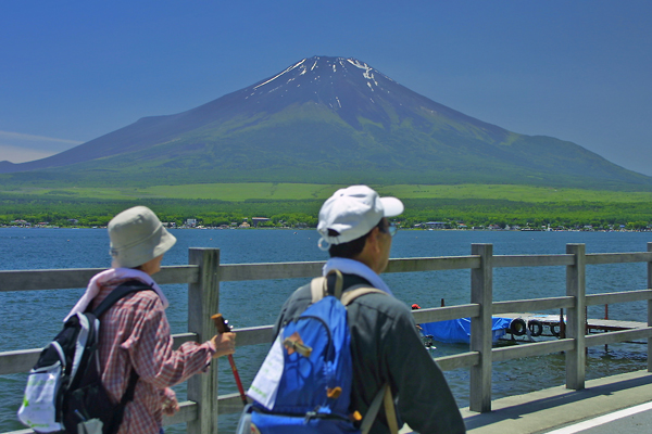 富士・山中湖ぐるりんウオーク