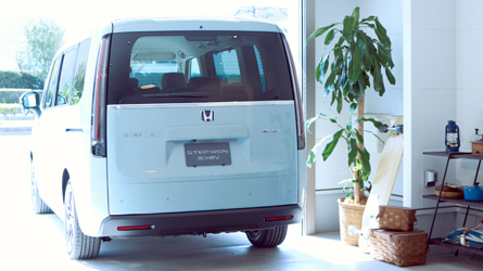 ステップワゴンe:HEV